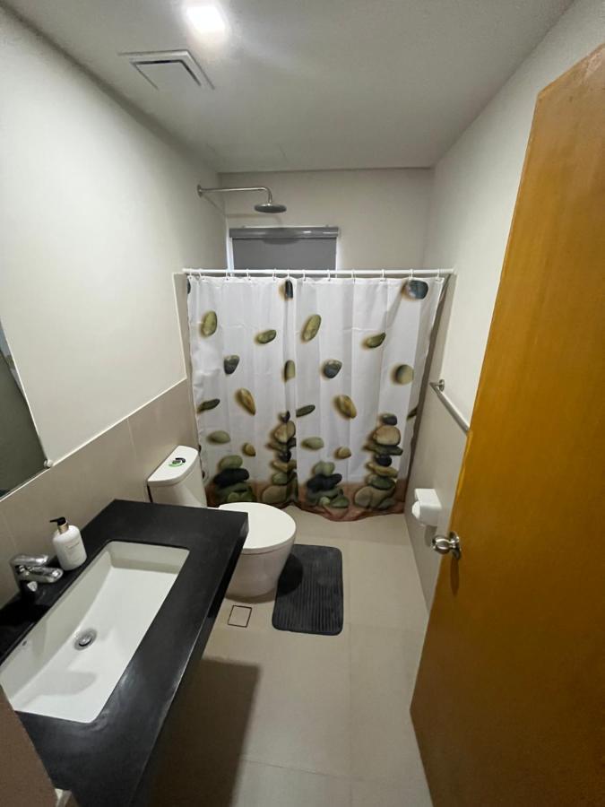 Seafront Residences Vacation Getaway San Juan  Eksteriør billede