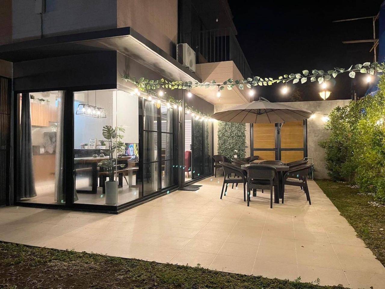Seafront Residences Vacation Getaway San Juan  Eksteriør billede